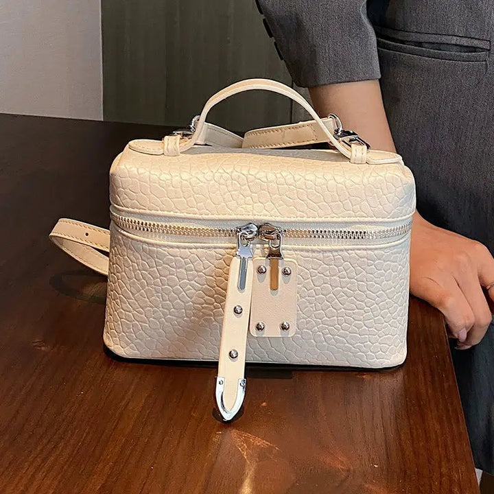 Adjustable Strap Textured Carry Bag