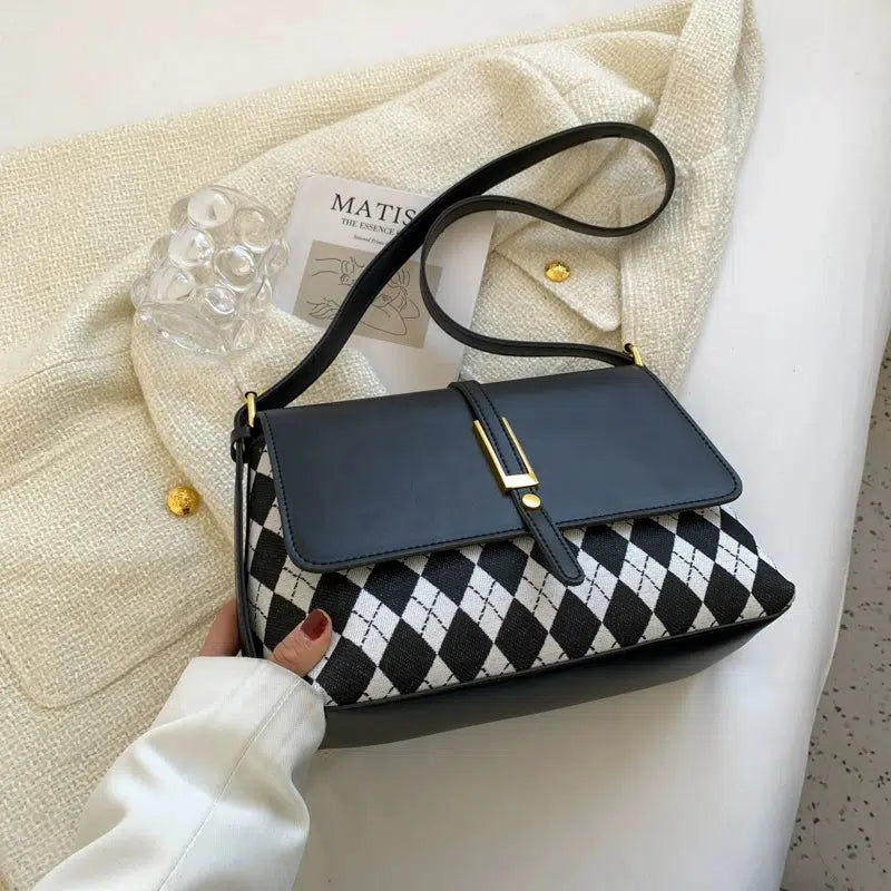 Argyle Pattern Shoulder Bag