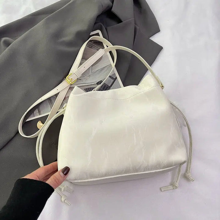 Braided Handle Bucket Shaped Bag