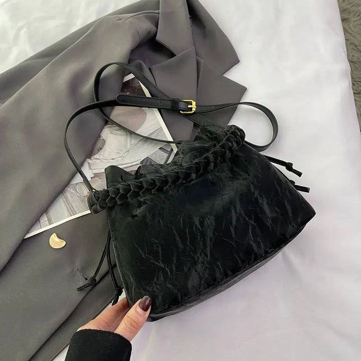 Braided Handle Bucket Shaped Bag