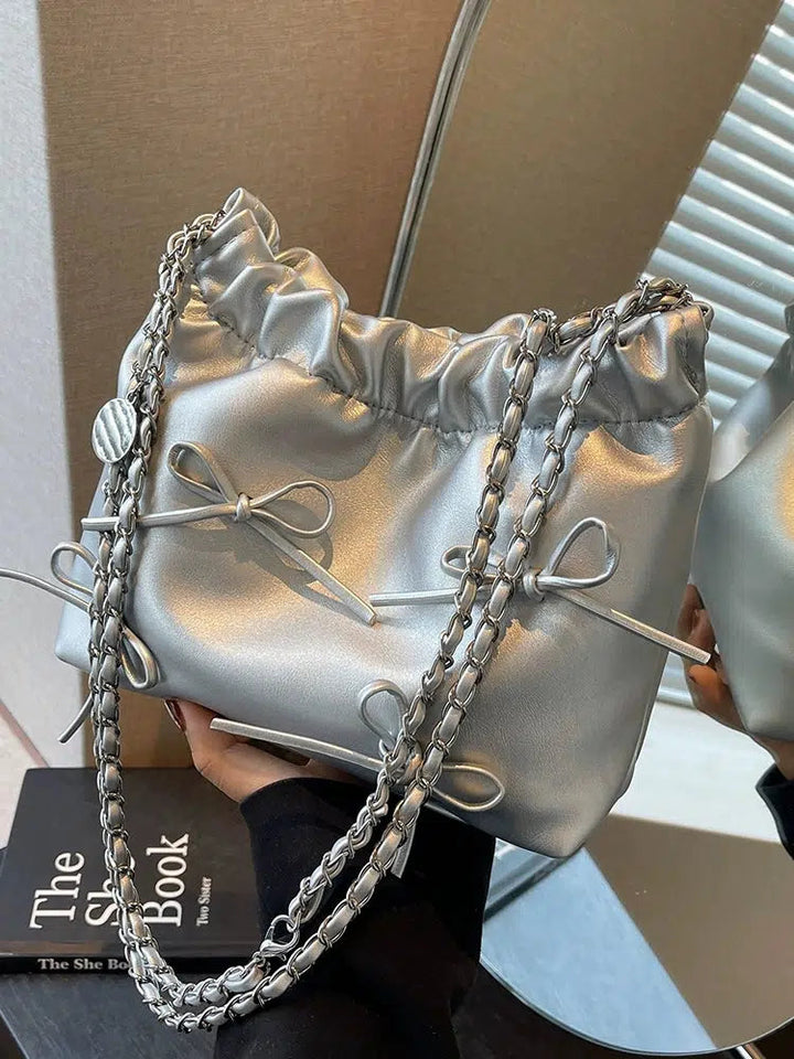 Chic Bow-Accent Shoulder Bag