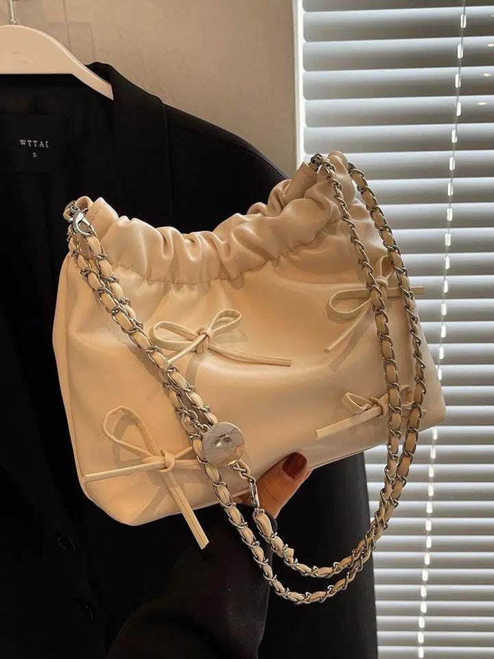 Chic Bow-Accent Shoulder Bag