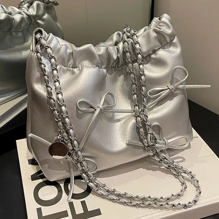Chic Bow-Accent Shoulder Bag