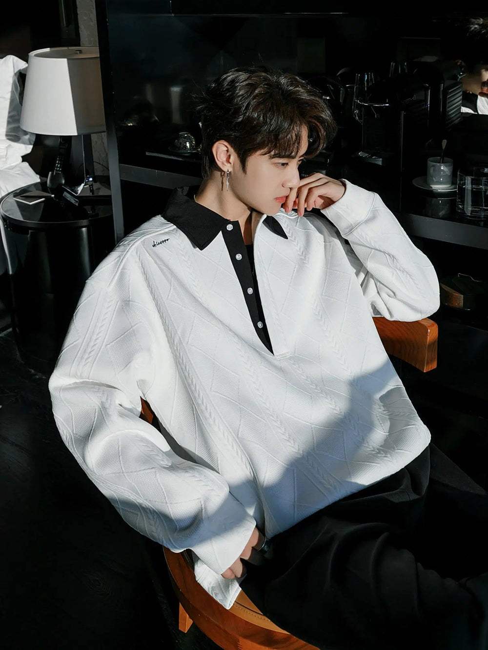 Contrast Color Polo Neck Knit Pullover