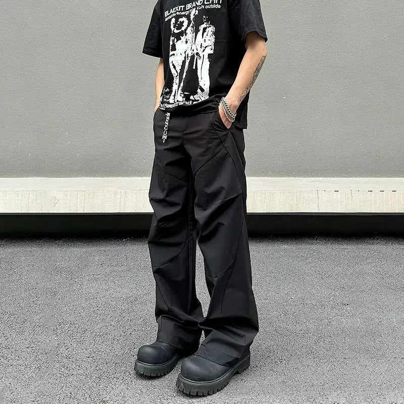 Drape Mopping Pleated Pants