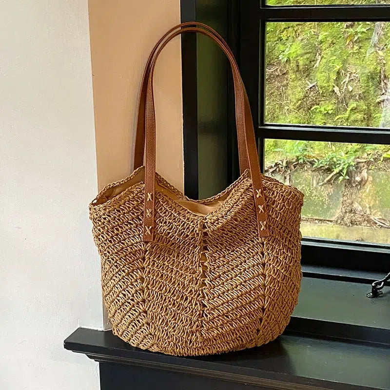 Leather Straps Woven Straw Tote Bag