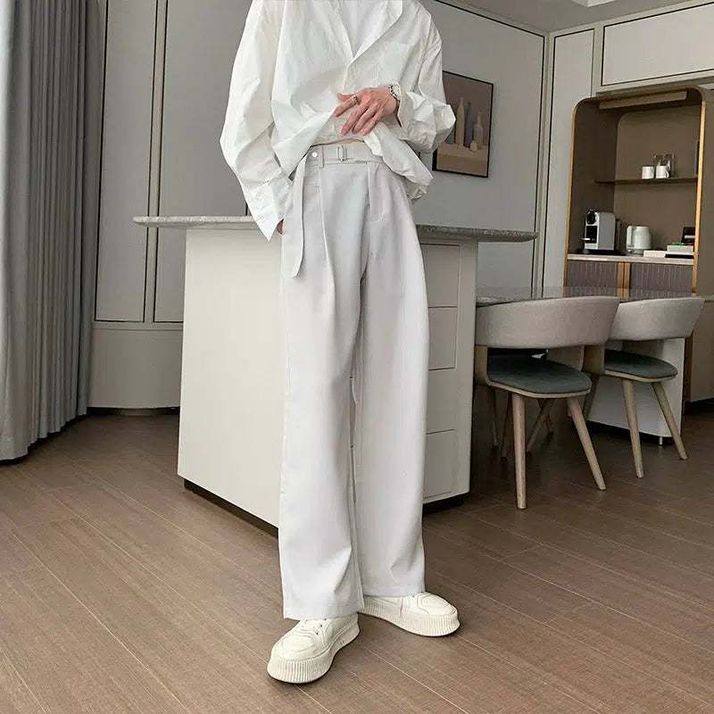 Lightweight Straight-leg Pleated Pants