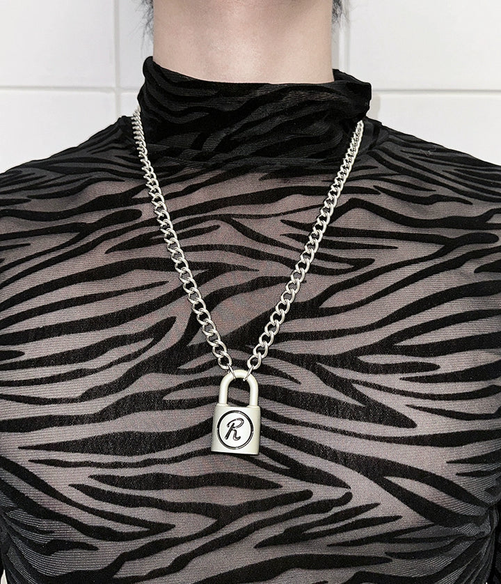 O1CN01lKv0NE2EOggpu1m8R