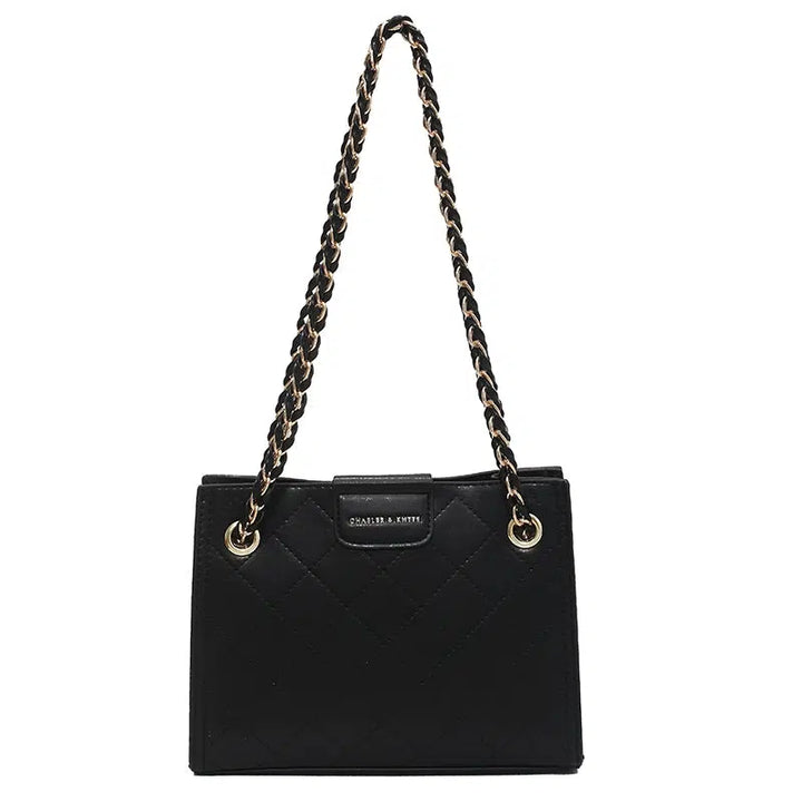 Quilted Chain Shoulder Bag