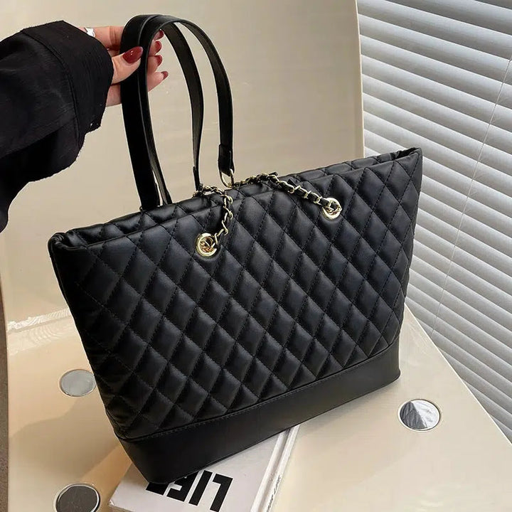 Quilted Chain Small Square Bag