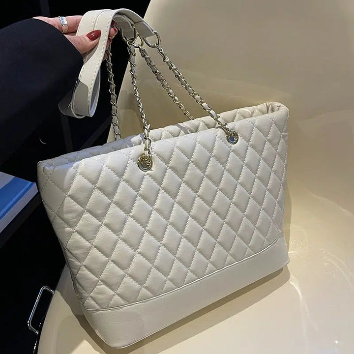 Quilted Chain Small Square Bag