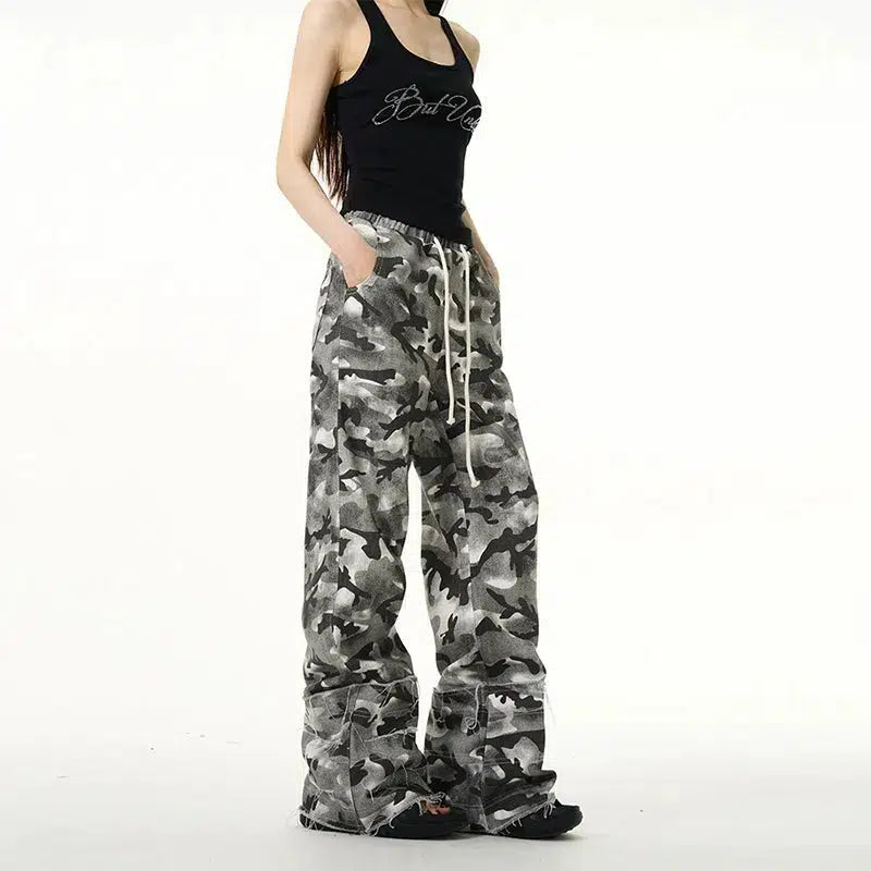 Relaxed Fit Camouflage Casual Pants