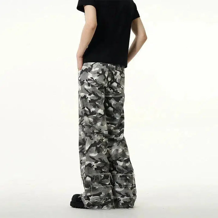 Relaxed Fit Camouflage Casual Pants