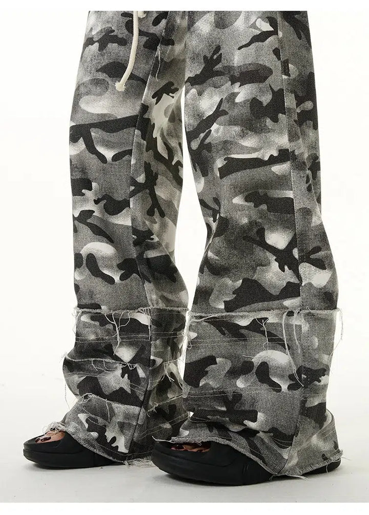 Relaxed Fit Camouflage Casual Pants