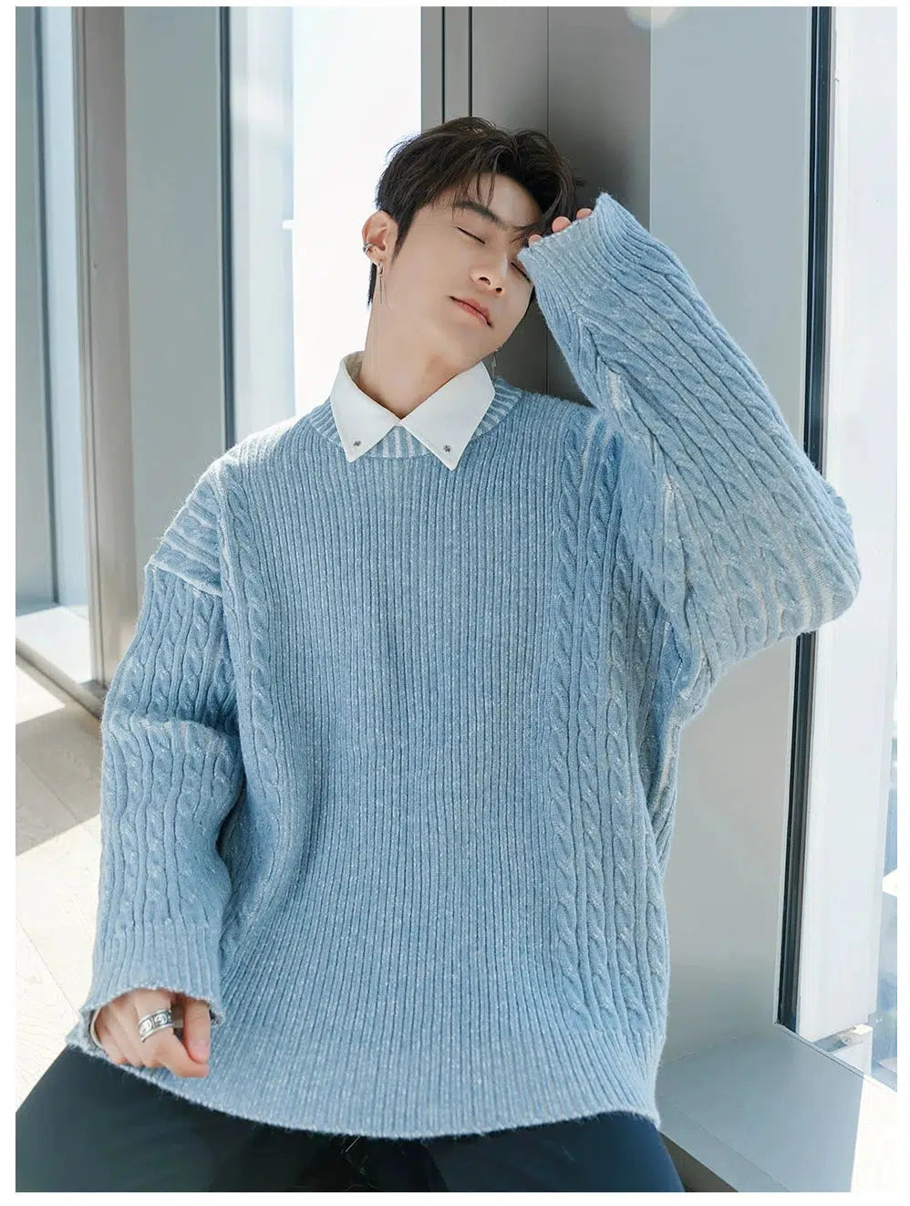 Ribbed Hem Cable Knit Sweater