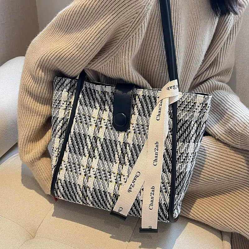 Shoulder Strap Checkered Tote Bag