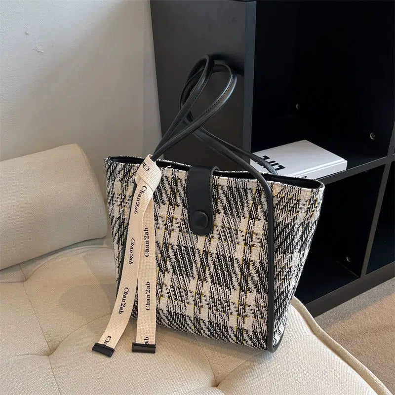 Shoulder Strap Checkered Tote Bag