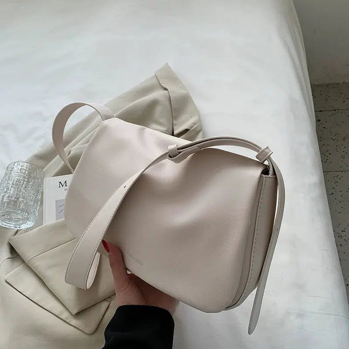 Sleek Leather Shoulder Bag