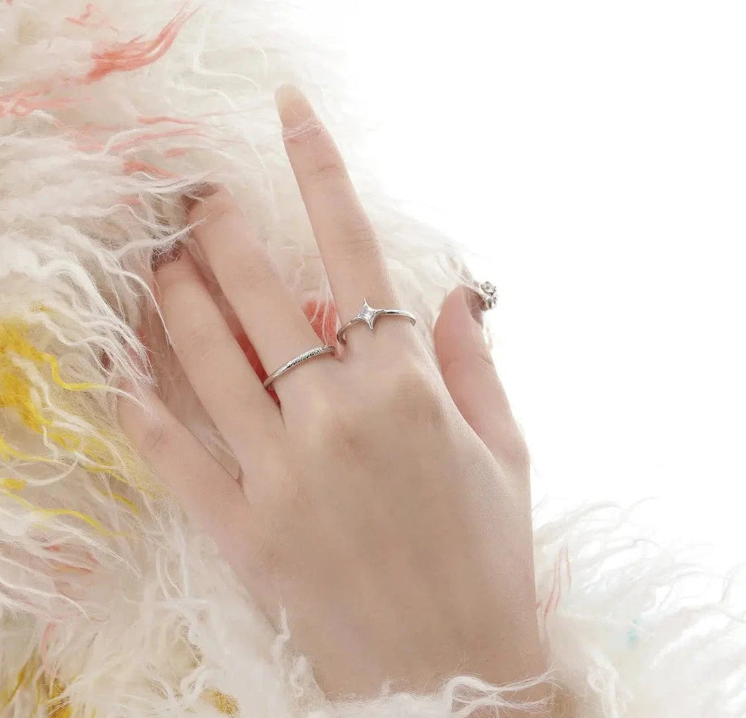 Star Zircon Ring