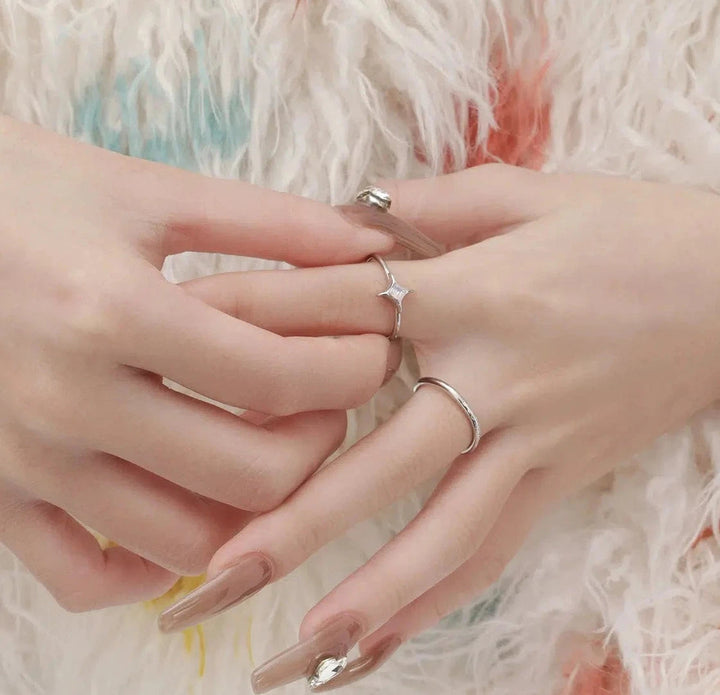 Star Zircon Ring