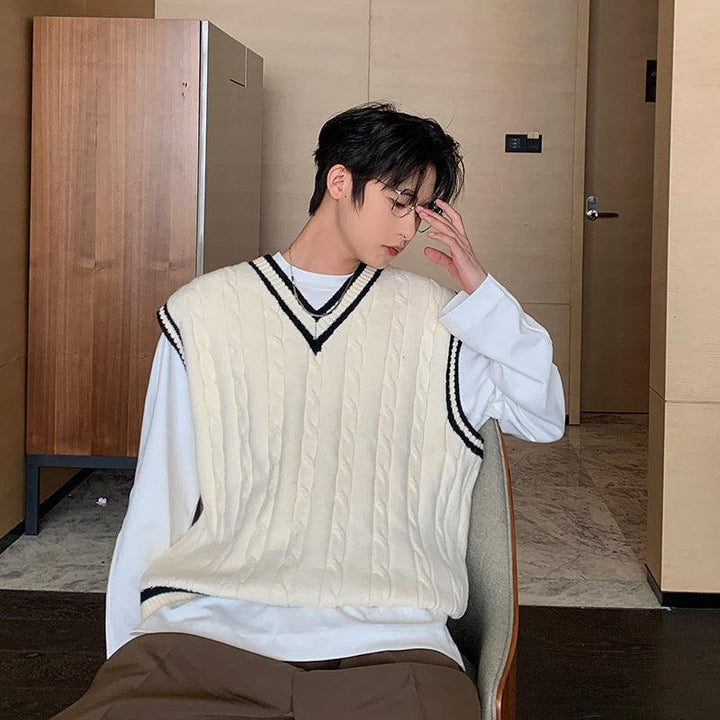 V-Neck College Knit Vest