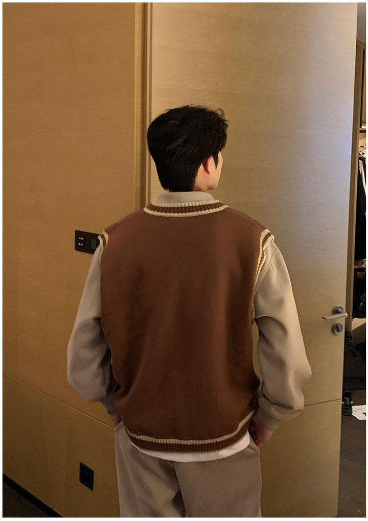 V-Neck College Knit Vest