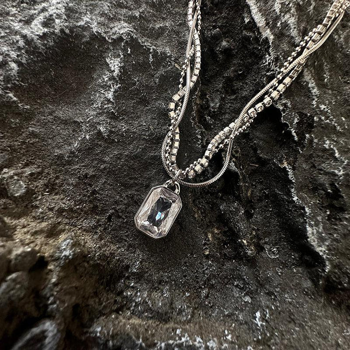 White Pendant Diamond Necklace