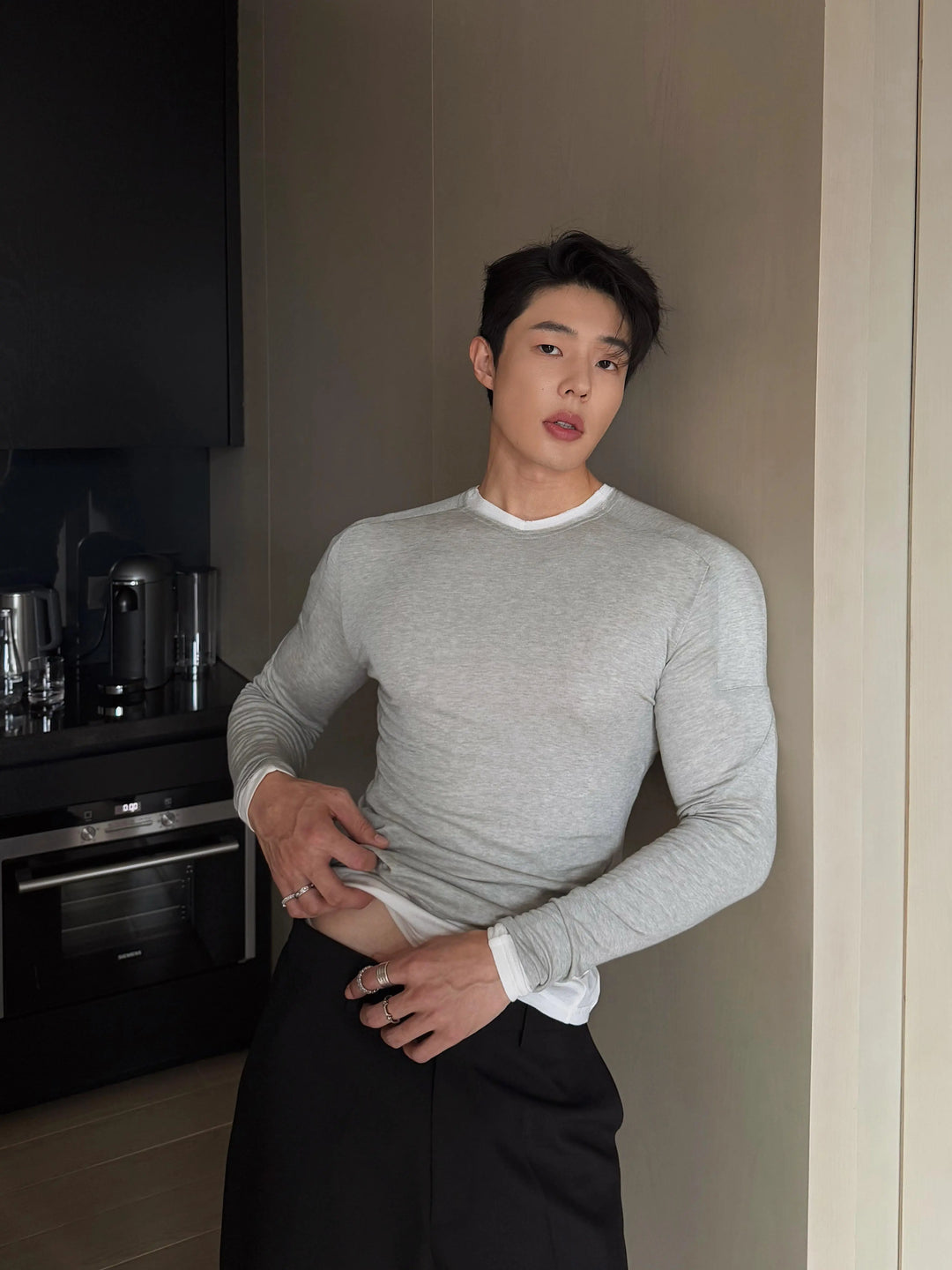 Slim Fit Wool Blend Knit Pullover