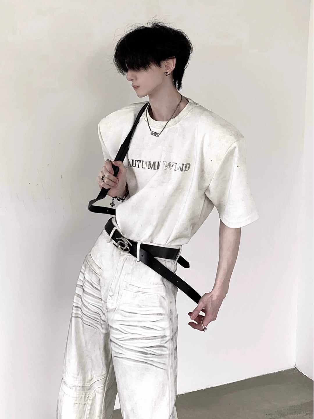 Metal Design Shoulder Pad Short Sleeve Pullover