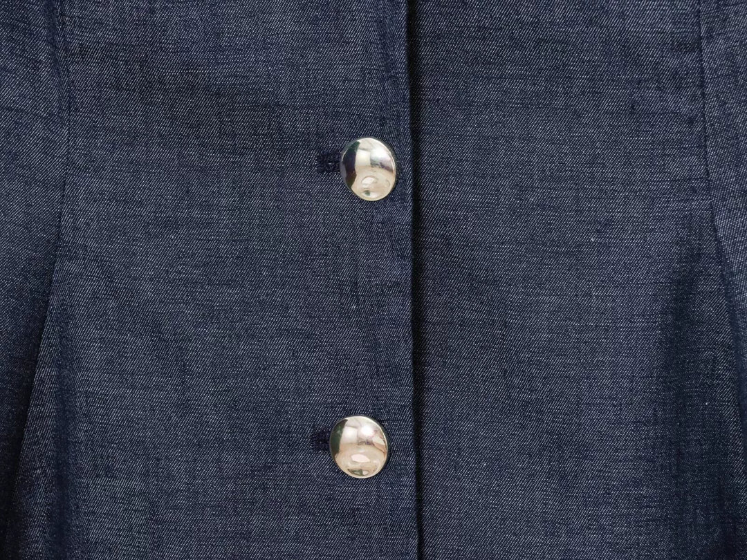 طقم سترة بدون أكمام وشورتات