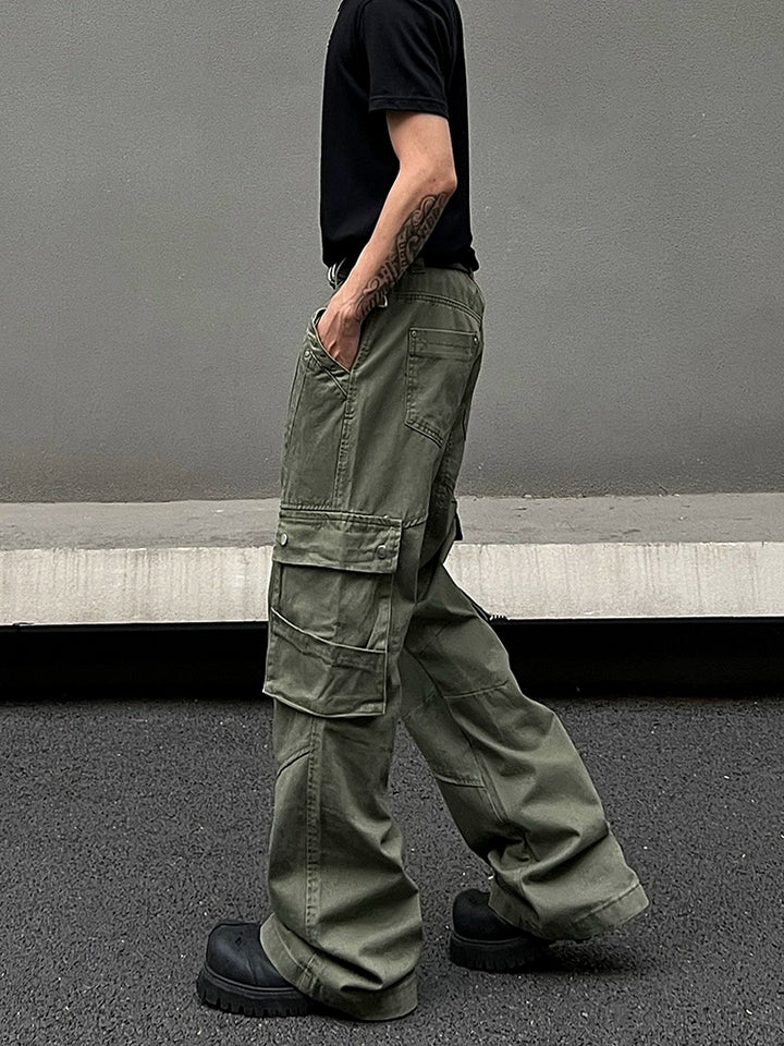 Pantaloni dritti casual a più tasche svasati