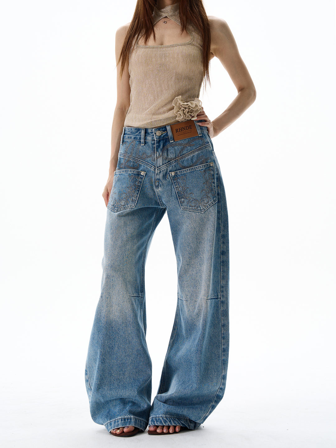 Jeans ricamati al contrario a gamba larga retro