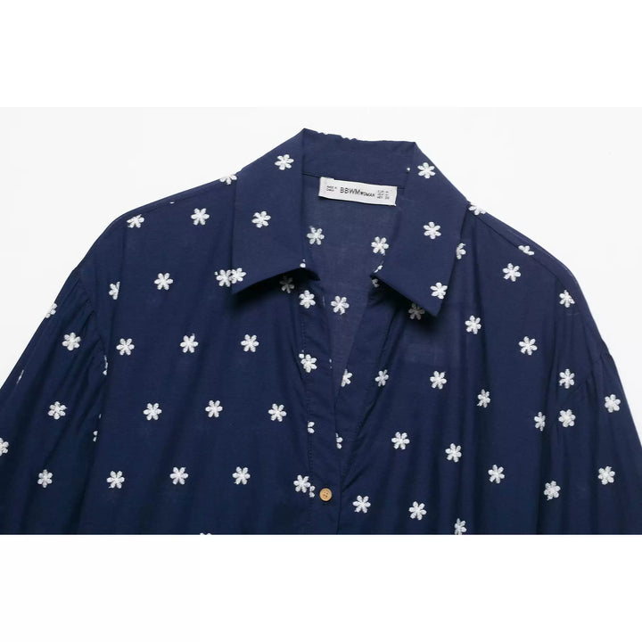 자수 장식 셔츠와 와이드 레그 팬츠 세트