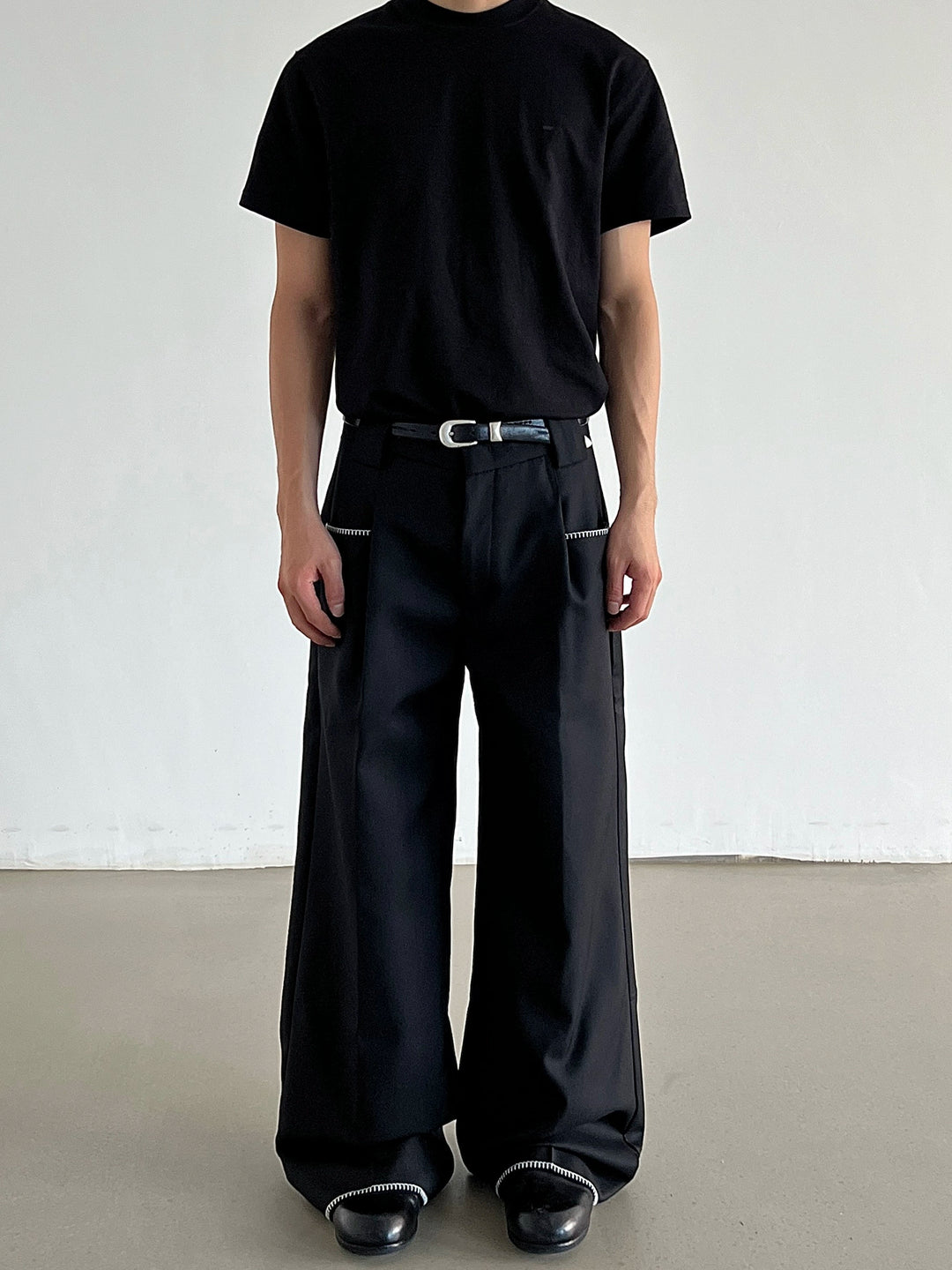 Stitch Detail Straight Drape Casual Pants