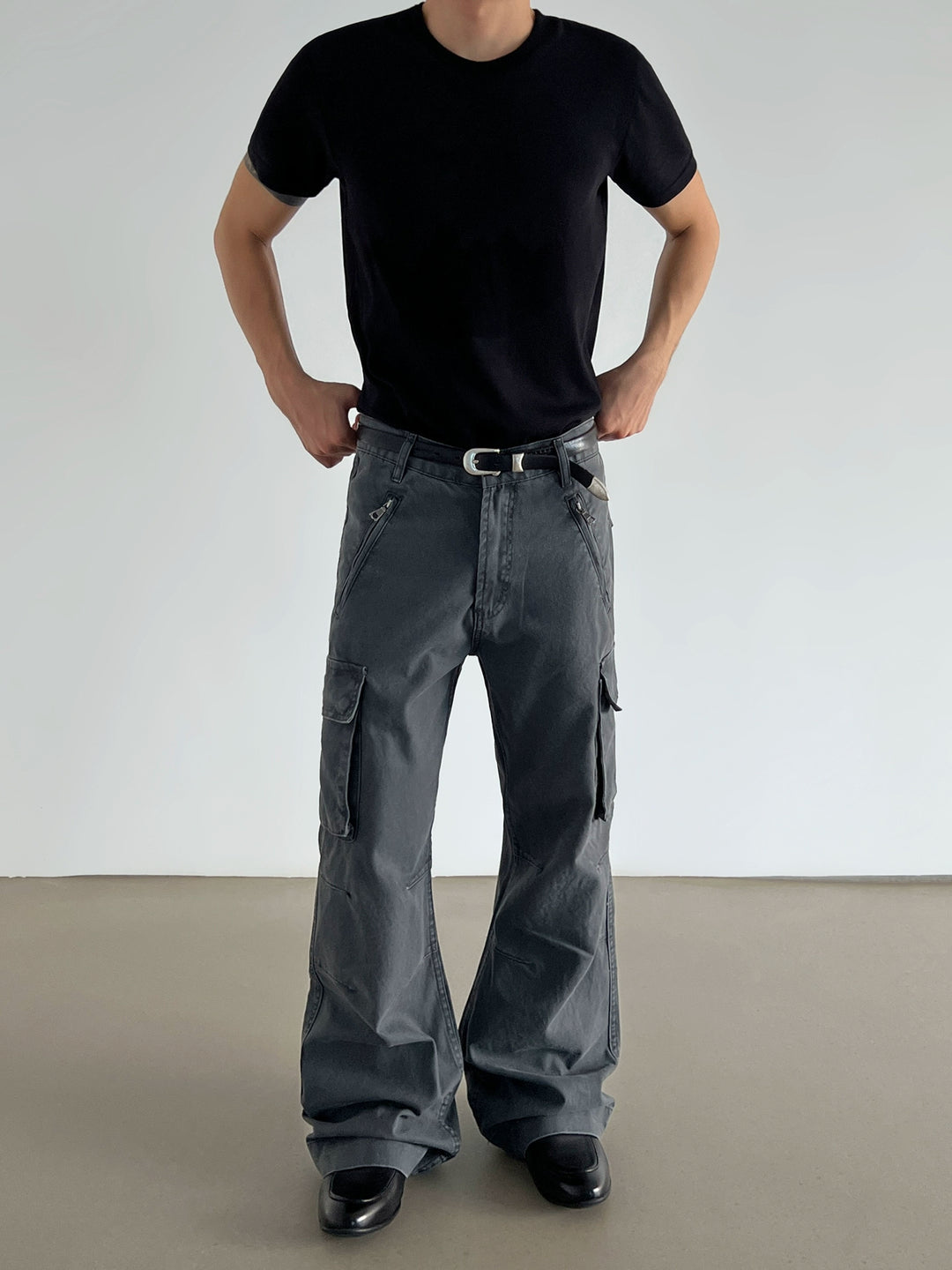 Multi-Pocket Casual Flared Cargo Pants