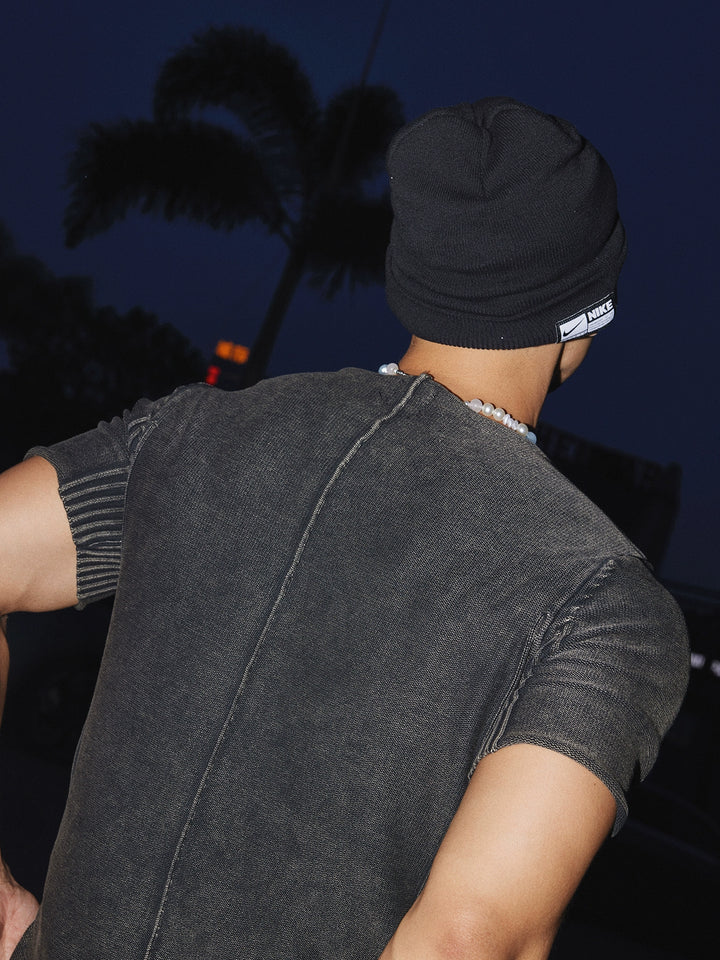 Distressed V-ringad kortärmad pullover
