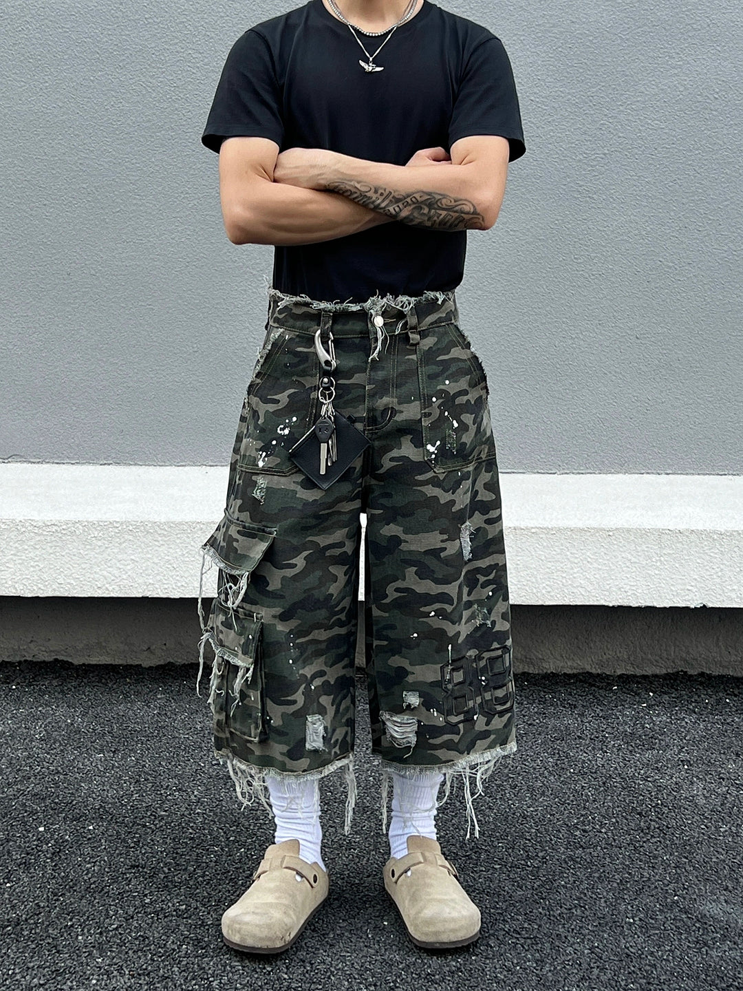 Ripped Camouflage Cargo Cropped Pants