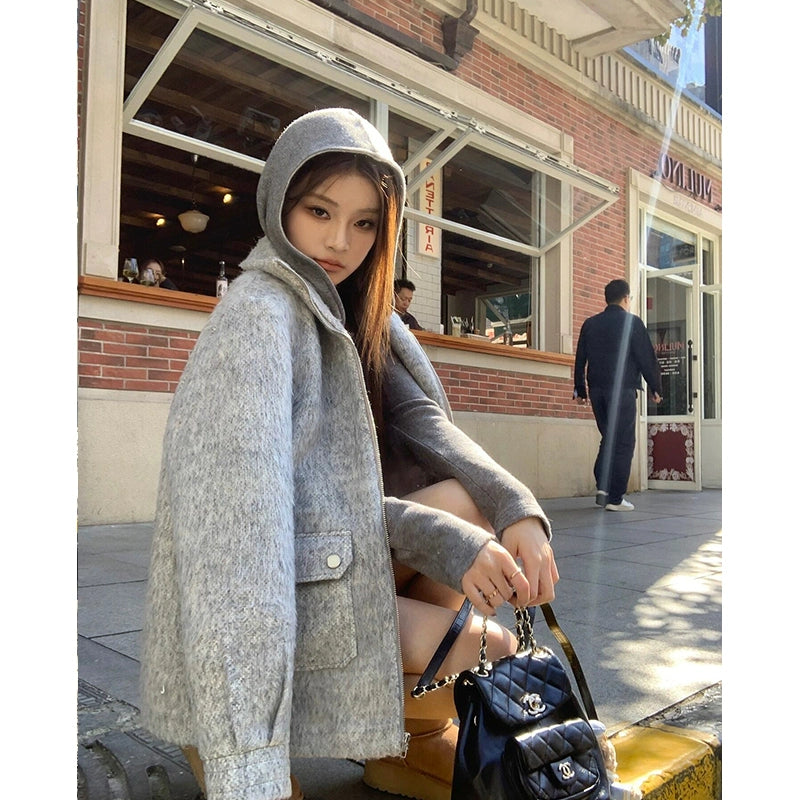 Short Woolen Coat with Large Pockets