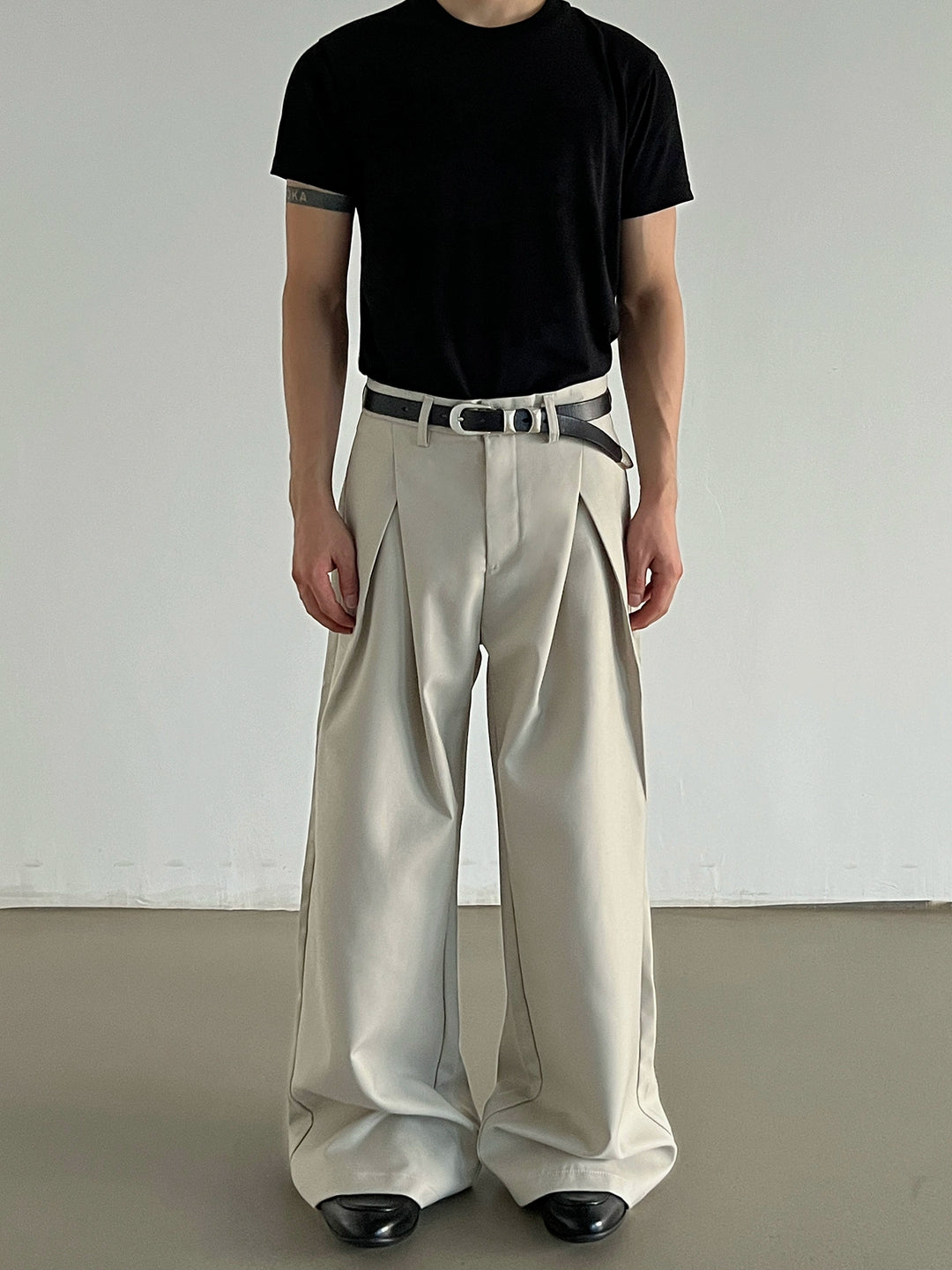 Pleated Loose Fit Straight Casual Pants