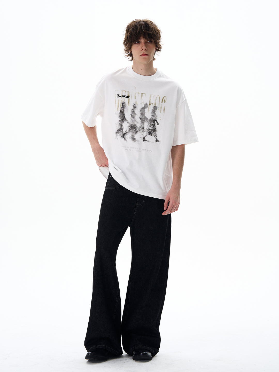 Graphic Short-Sleeve Pullover