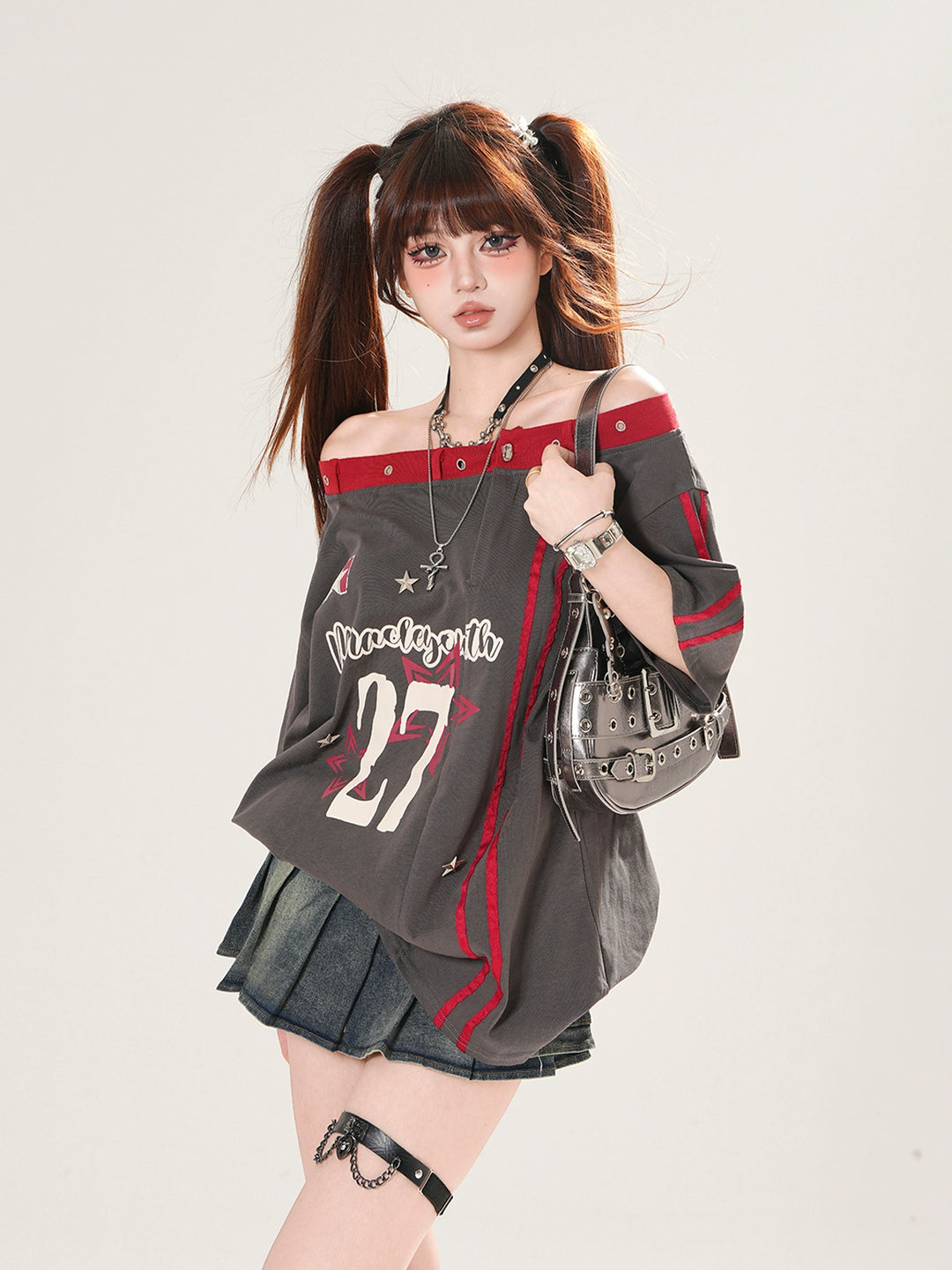 Off-Shoulder Graphic Loose Fit T-Shirt