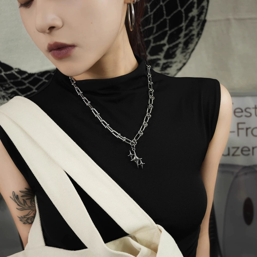 Four-Pointed Star Pendant Chain Necklace