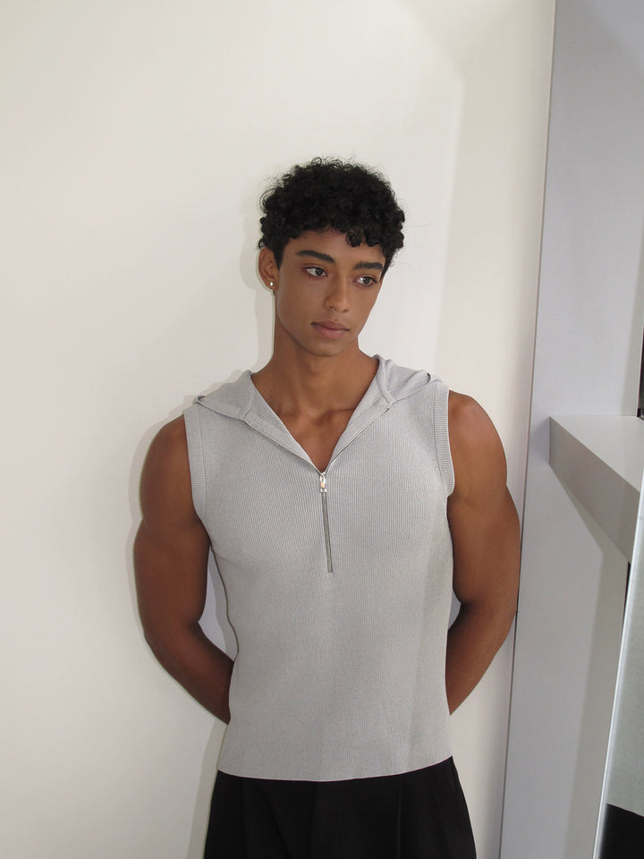 Sleeveless Zip Hooded Knit Vest