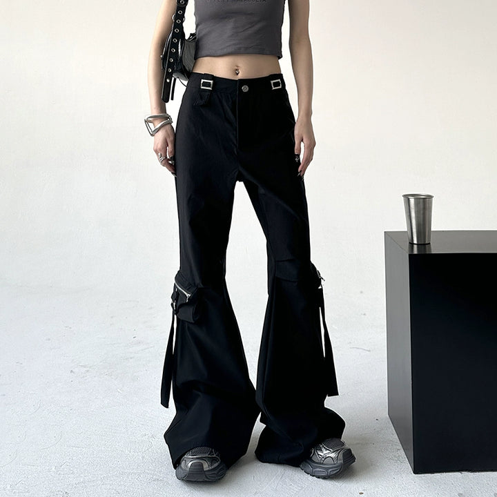 Low Waist Flared Cargo Pants