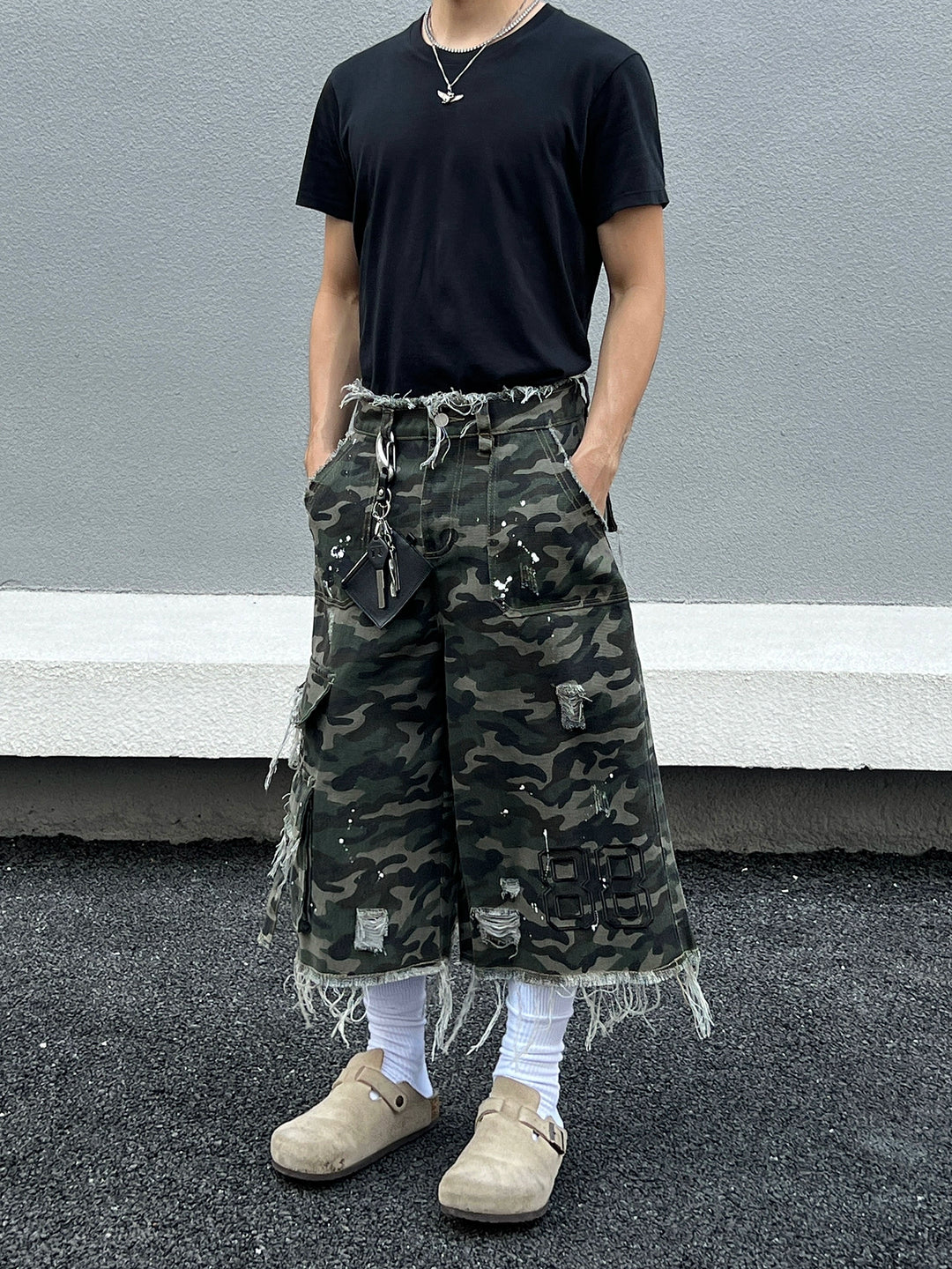 Ripped Camouflage Cargo Cropped Pants