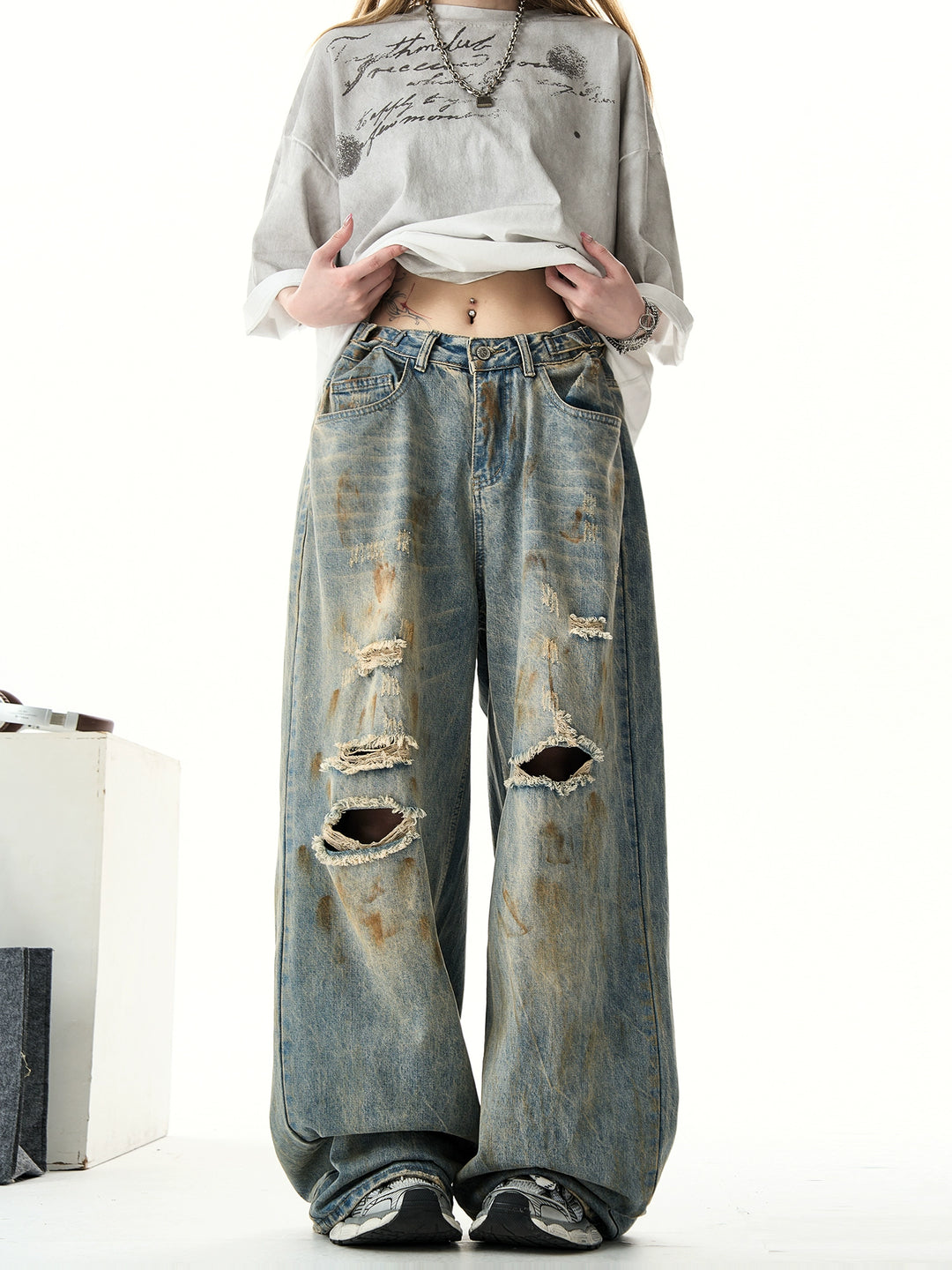 Ripped Wide-Leg Loose Fit Jeans