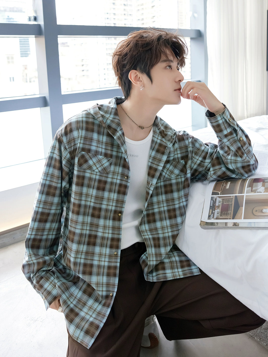 Loose Lightweight Plaid Jacket