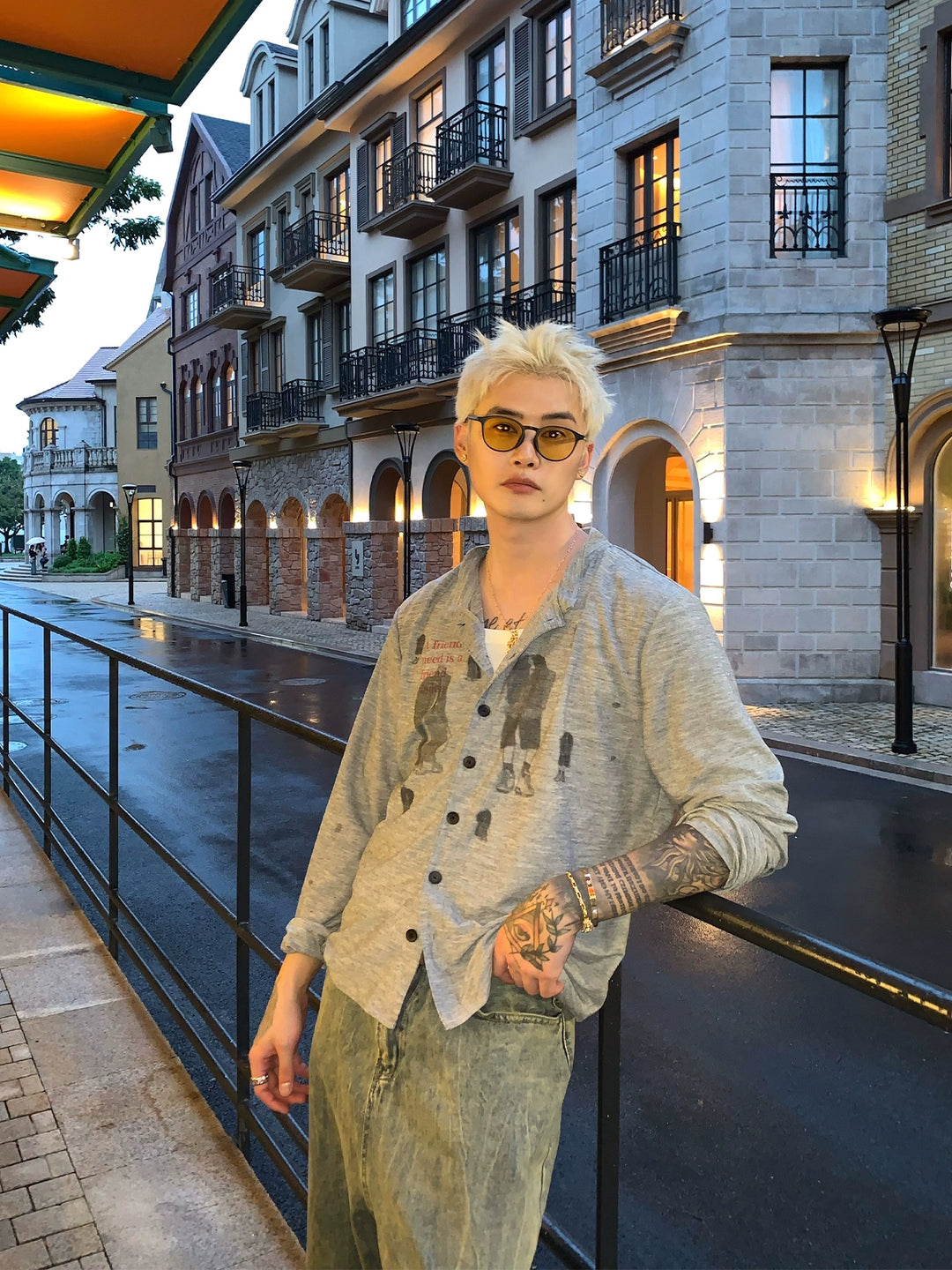 Camisa de cárdigan de manga larga impresa de lyocell