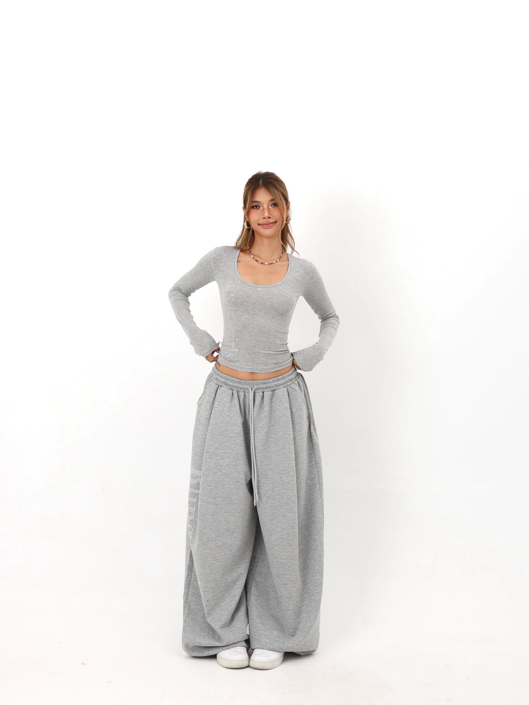 U-Hals Rhinestone Slim Lange Mouw Top