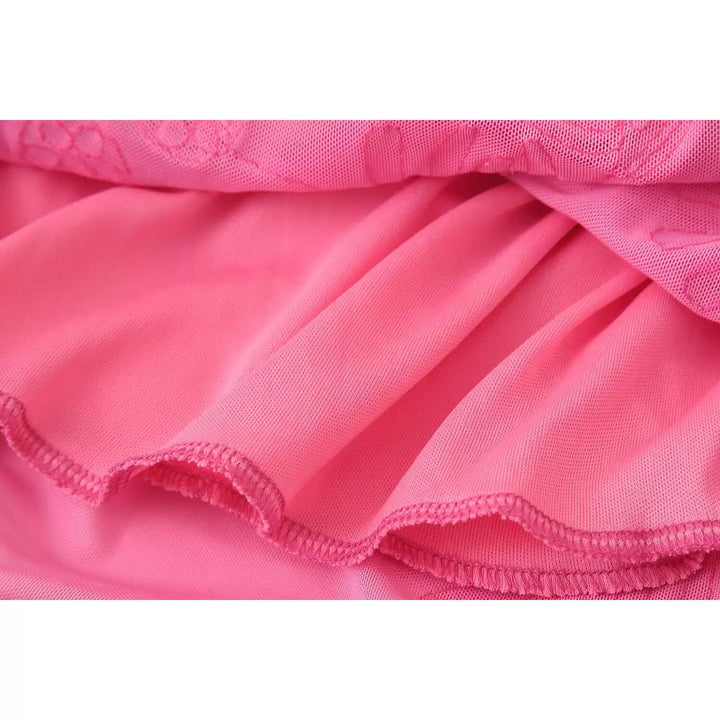 فستان صيفي ضيق بأكمام على شكل جرس مزهر